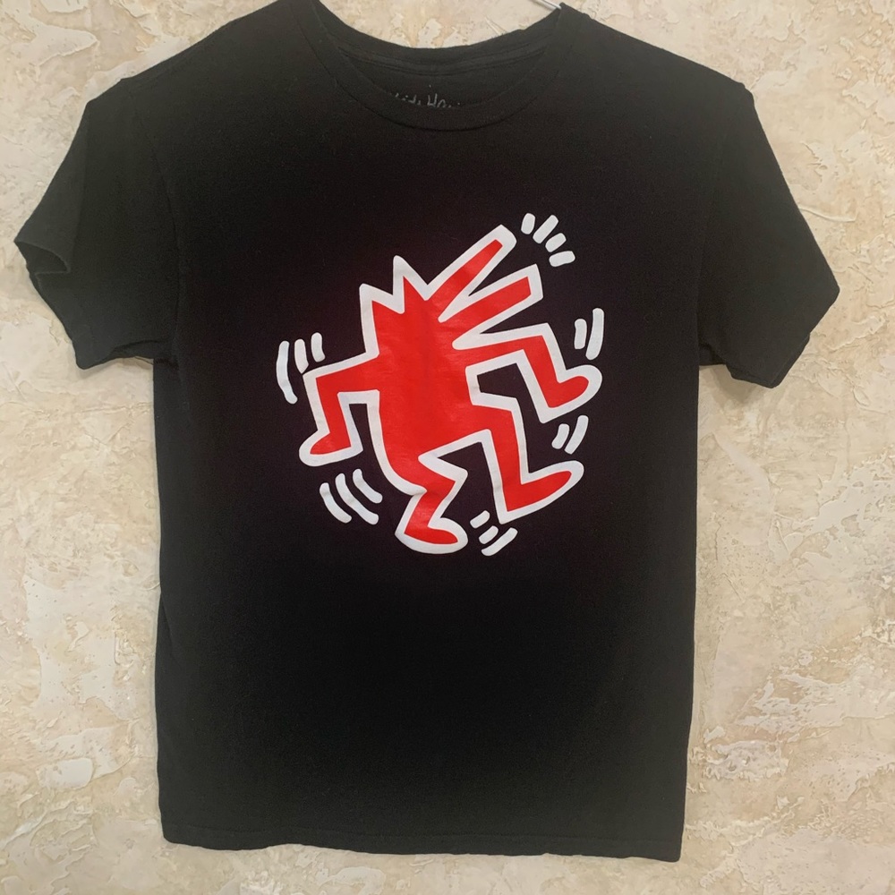 Keith Haring Red laughing dog T-shirt size small